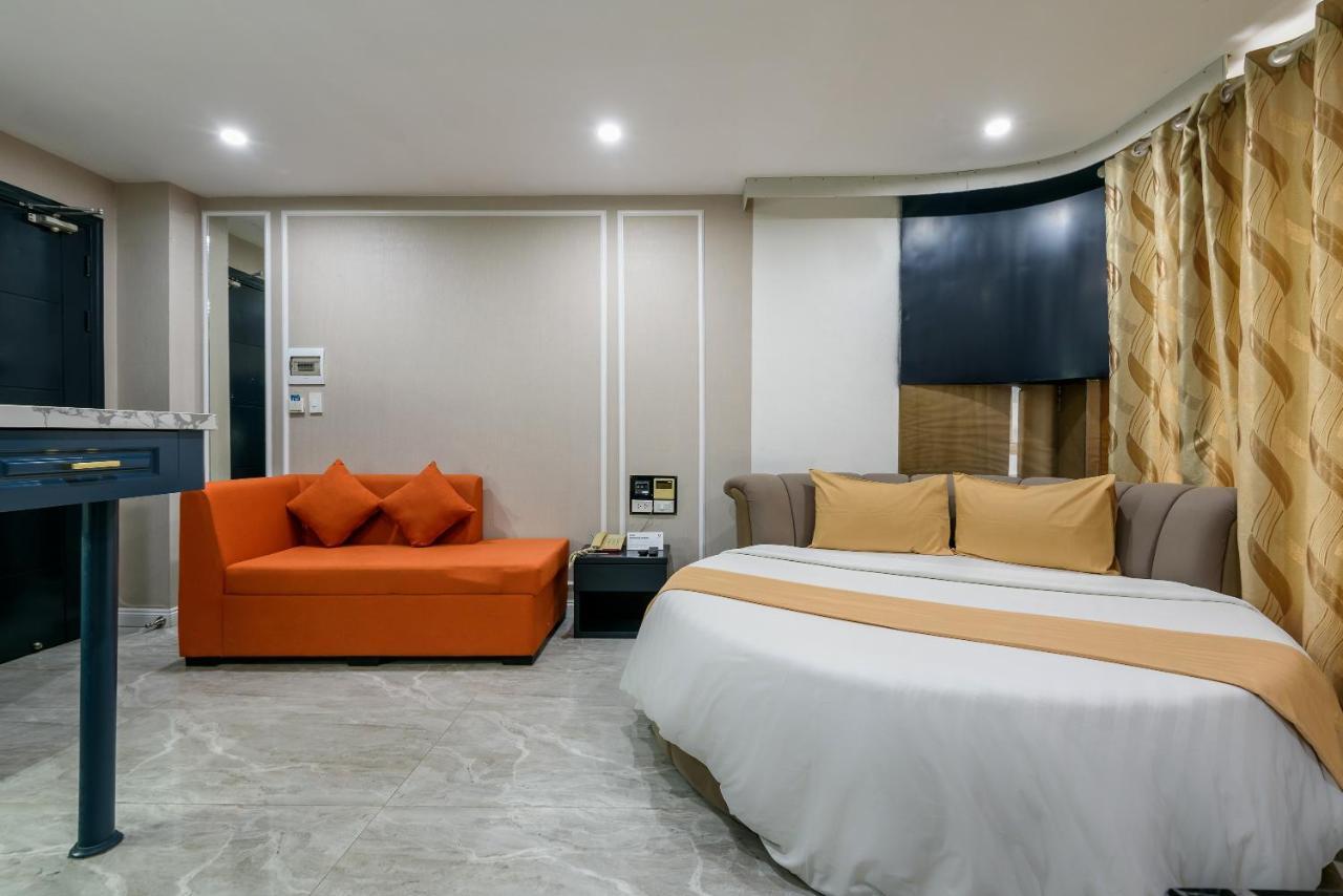 مدينة هوشي منه Cozrum Lux - The Arrivals Hotel المظهر الخارجي الصورة